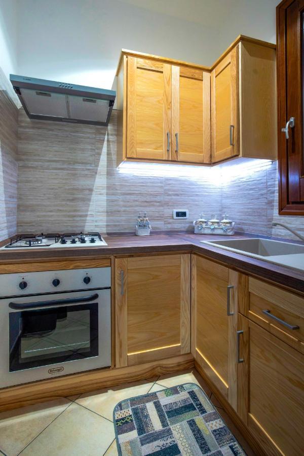 Perla Di Mare Appartamenti Castelluzzo Exteriör bild
