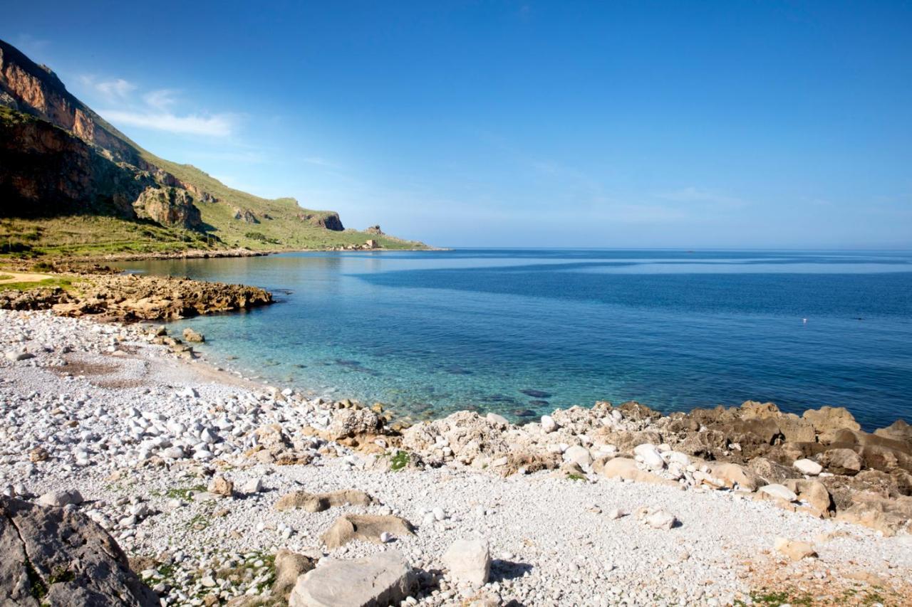 Perla Di Mare Appartamenti Castelluzzo Exteriör bild